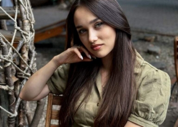 Calea de la mămică în concediul de maternitate la femeie de afaceri de succes. Interviu cu Cristina Focșa