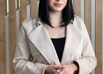 Veronica Cojocari, nail artistă. Meseria aceasta nu e doar despre unghii, e despre dăruire, înțelegere și comunicare